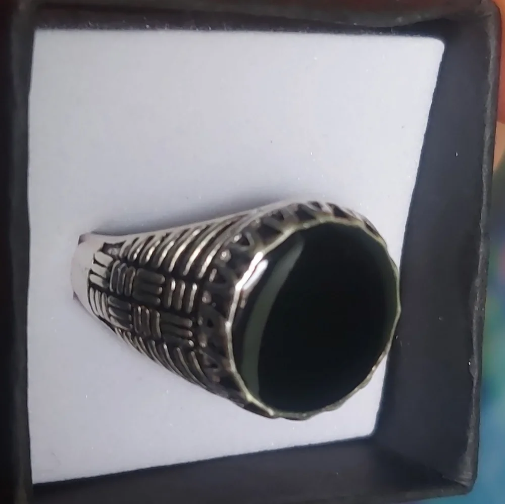 Silver and Black Statement Ring - Picture 5 of 8
